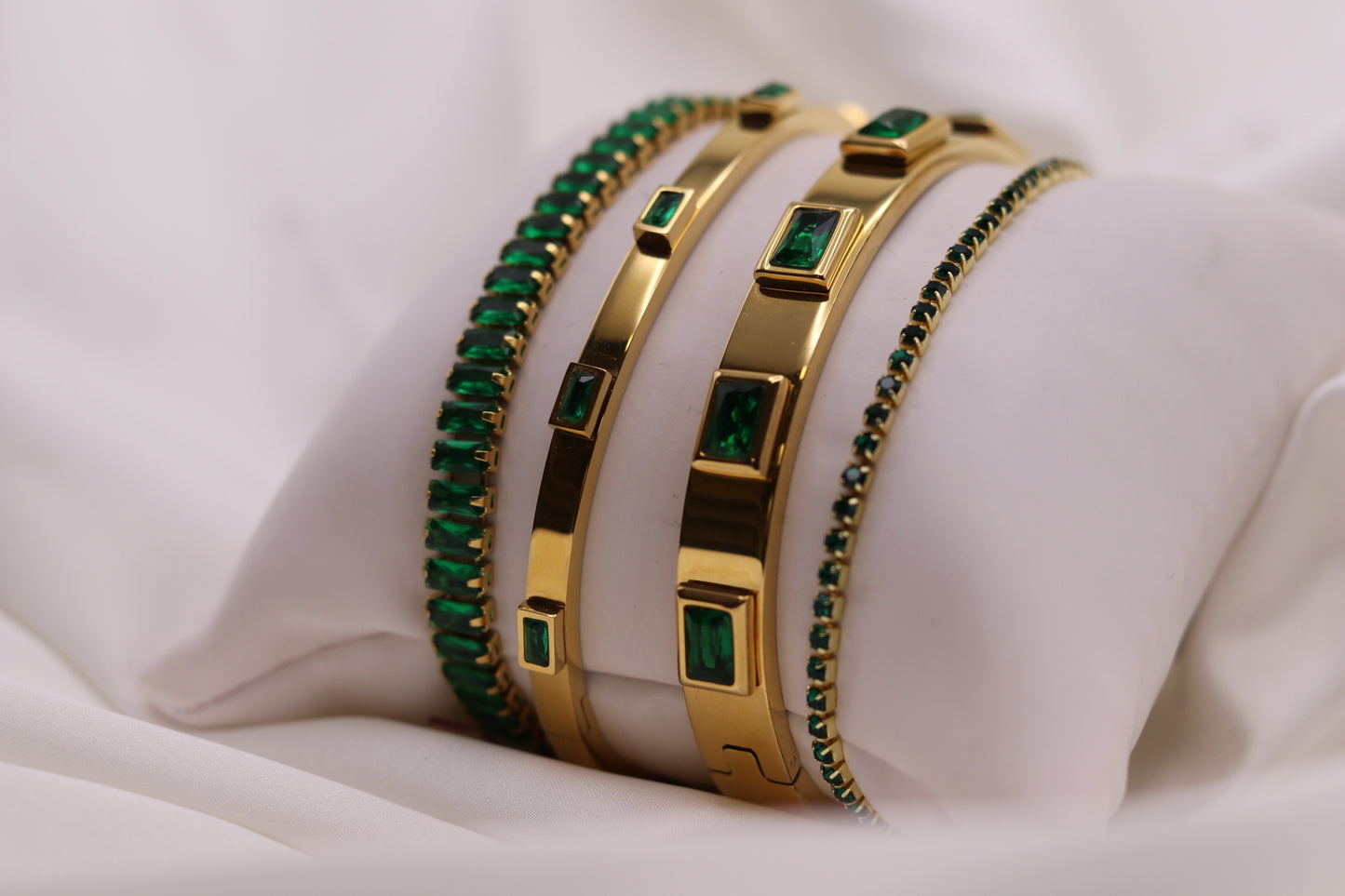 Sahira Shayna Emerald Bracelet